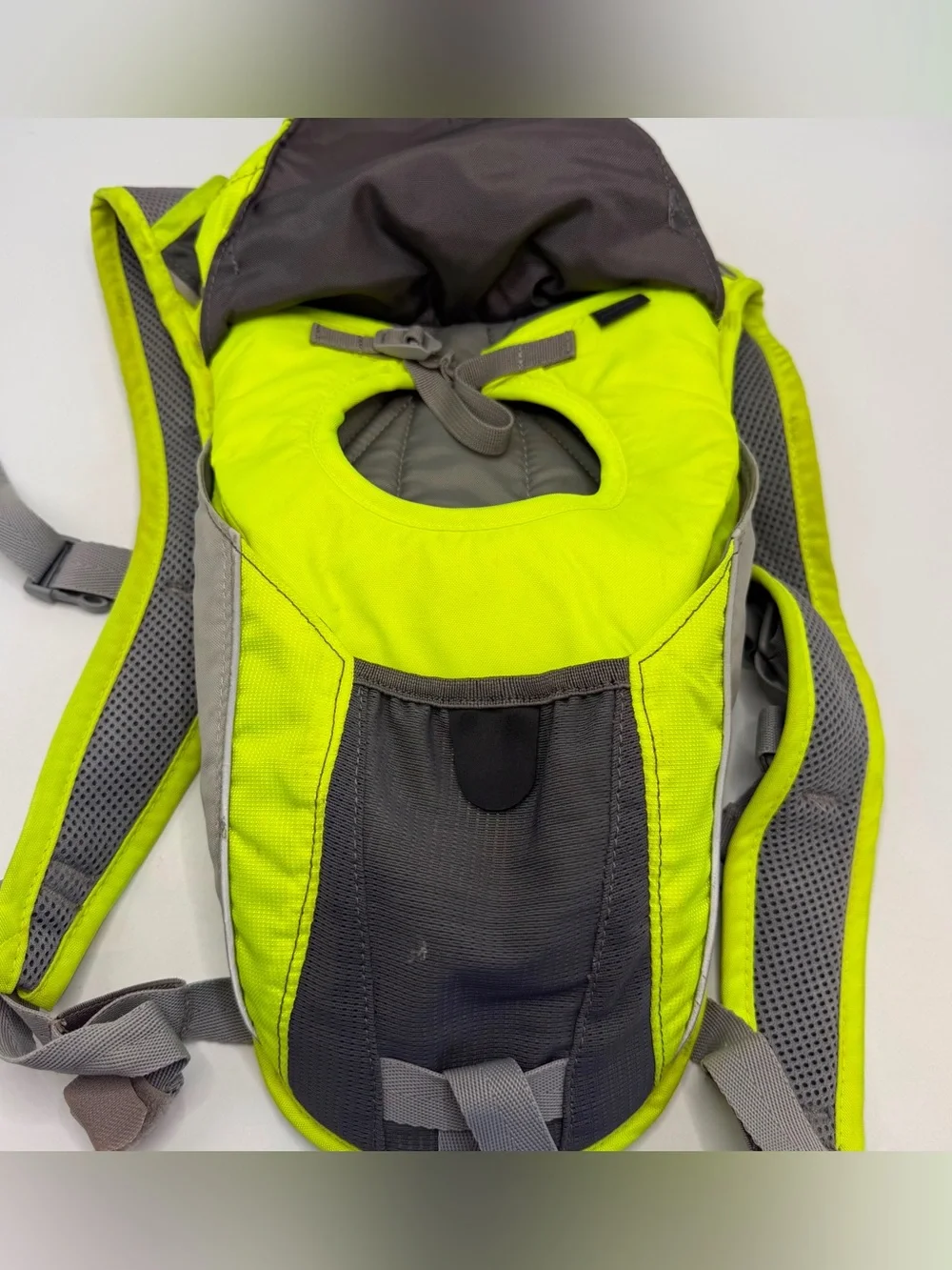 CamelBak Slipstream Hydration Backpack Hi Vis Yellow Gray No Bladder Pack